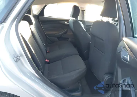 2017 Ford Focus Sel z USA, uszkodzony, nr VIN 1FADP3M21HL266282